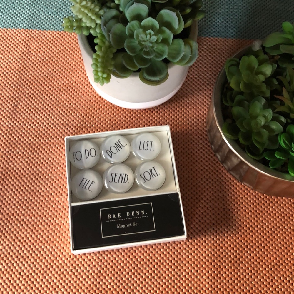 Rae Dunn Magnet Set